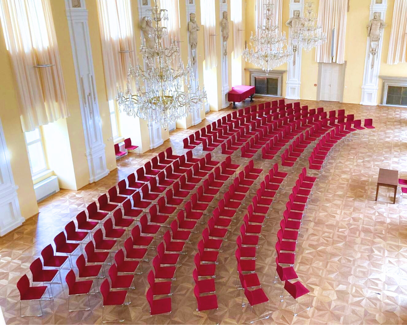 Velký sál zámku Holešov (CZ)